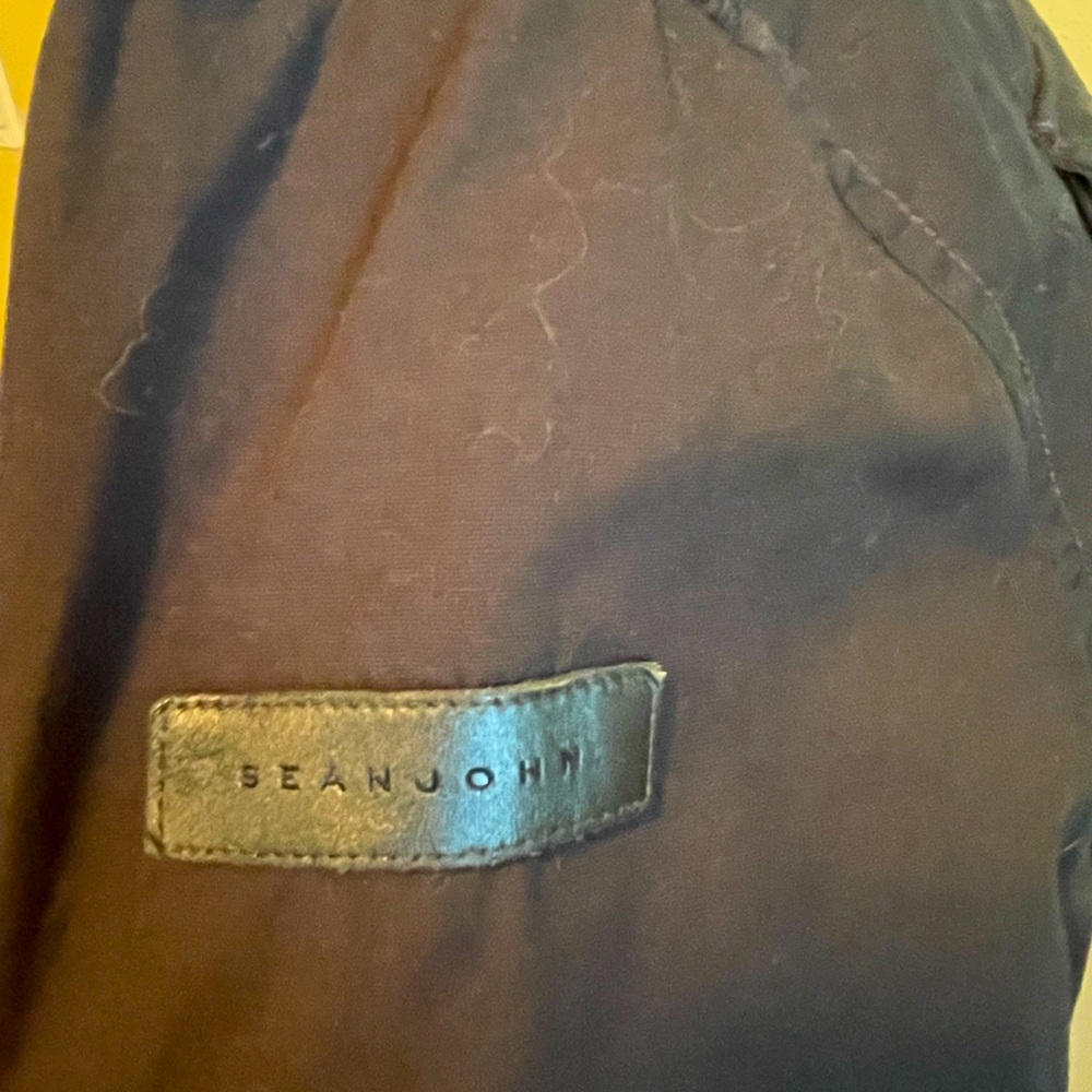 Sean John Light Weight Button Up Jacket With Hood… - image 1